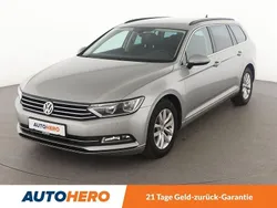 Grau Gebraucht 2016 VW Passat Comfortline Kombi | 15.110 € (Fairer Preis)