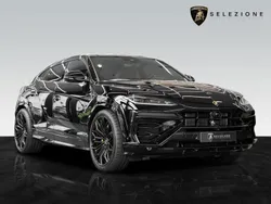 Schwarz Gebraucht 2025 Lamborghini Urus SUV | 379.800 €