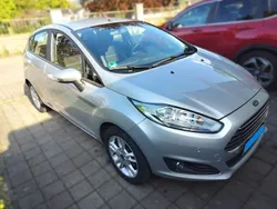 Silber Gebraucht 2015 Ford Fiesta SYNC Edition Kleinwagen | 8.800 € (Fairer Preis)