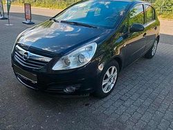 Schwarz Gebraucht 2007 Opel Corsa Kleinwagen | 2.400 €