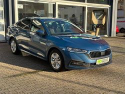 Blau Gebraucht 2020 Skoda Octavia Ambition Limousine | 18.490 € (Superpreis)