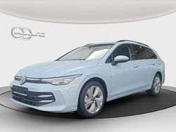 Crystal ice blue metallic Neu 2025 VW Golf VIII Style Limousine | 35.590 € (Guter Preis)