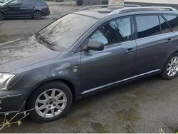 Gebraucht 2006 Toyota Avensis Executive Kombi | 1.900 € (Guter Preis)