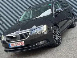 Schwarz Gebraucht 2014 Skoda Superb Exclusive Kombi | 10.900 € (Fairer Preis)