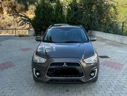 Braun Gebraucht 2016 Mitsubishi ASX Diamant Edition SUV | 11.500 € (Fairer Preis)