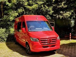Rot Gebraucht 2018 Mercedes Sprinter Van | 54.999 €