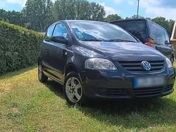 Grau Gebraucht 2005 VW Fox Kleinwagen | 1.750 € (Fairer Preis)