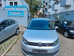 Reflexsilber Gebraucht 2012 VW Touran Comfortline Van / Kleinbus | 7.300 € (Guter Preis)