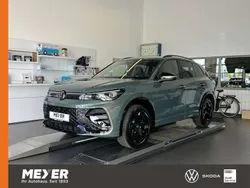 Cipressinogrün metallic Gebraucht 2024 VW Tiguan Style SUV | 46.890 €