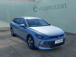 Silber Gebraucht 2024 VW Passat Pro Kombi | 39.390 € (Etwas zu teuer)