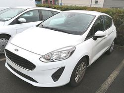 Weiß Gebraucht 2017 Ford Fiesta Kleinwagen | 9.990 € (Fairer Preis)