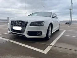 Weiß Gebraucht 2010 Audi S5 Limousine | 15.799 € (Teuer)