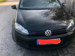 Schwarz Gebraucht 2009 VW Golf Limousine | 2.899 €
