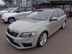 Grau Gebraucht 2016 Skoda Octavia RS Kombi | 11.999 € (Guter Preis)