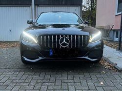 Schwarz Gebraucht 2017 Mercedes C220 Limousine | 16.000 € (Fairer Preis)