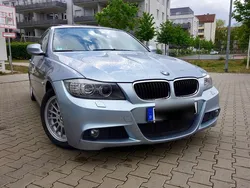 Blau Gebraucht 2010 BMW 320 M Sport Limousine | 10.500 € (Etwas zu teuer)