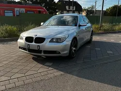 Silber Gebraucht 2004 BMW 525 Limousine | 10.500 €