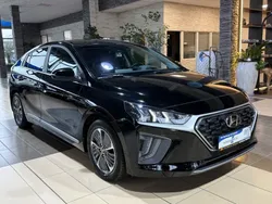 Schwarz Gebraucht 2022 Hyundai Ioniq Style Limousine | 16.900 € (Fairer Preis)