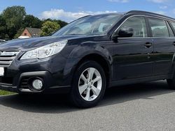 Blau Gebraucht 2014 Subaru Outback Comfort Kombi | 13.500 € (Fairer Preis)