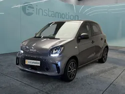 Grau Gebraucht 2022 Smart ForFour Electric Drive Limousine | 11.400 € (Teuer)