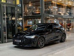 Schwarz Neu 2025 Audi RS3 Sport Kleinwagen | 74.990 €
