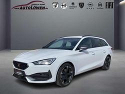 Moonweiss metallic (weiß) Gebraucht 2024 Cupra Leon Kombi | 29.980 € (Guter Preis)