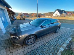 Grau Gebraucht 2020 Mercedes CLA200 Kombi | 22.799 € (Fairer Preis)