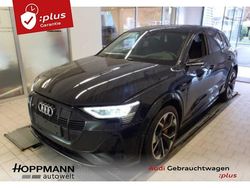 Brillantschwarz Gebraucht 2022 Audi e-tron Ambiente SUV | 41.990 € (Guter Preis)