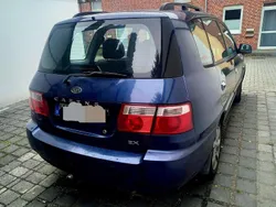 Gebraucht 2005 Kia Carens EX Van / Kleinbus | 1.300 € (Fairer Preis)