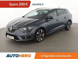 Grau Gebraucht 2017 Renault Mégane IV Intens Limousine | 10.690 € (Etwas zu teuer)
