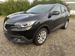 Schwarz Gebraucht 2016 Renault Kadjar Bose Edition SUV | 9.990 € (Fairer Preis)