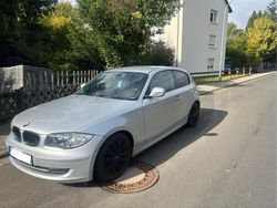 Silber Gebraucht 2010 BMW 116 Kleinwagen | 3.990 € (Fairer Preis)
