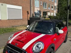 Rot Gebraucht 2017 Mini Cooper S Kleinwagen | 18.000 € (Fairer Preis)