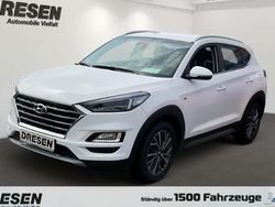 Weiss Gebraucht 2020 Hyundai Tucson Style SUV | 23.250 € (Fairer Preis)