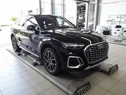 Mythosschwarz metallic Gebraucht 2022 Audi Q5 Ambiente SUV | 41.830 € (Fairer Preis)
