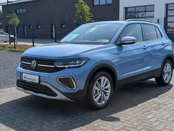 Blau Neu 2025 VW T-Cross IQ Drive SUV | 27.790 € (Fairer Preis)