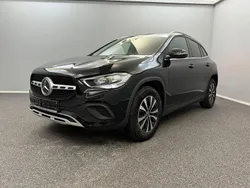 Schwarz Gebraucht 2021 Mercedes GLA250 SUV | 29.499 € (Guter Preis)