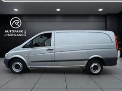 Silber Gebraucht 2011 Mercedes Vito Van / Kleinbus | 7.950 € (Fairer Preis)