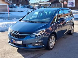 Blau Gebraucht 2017 Opel Zafira Innovation Van / Kleinbus | 12.800 € (Fairer Preis)