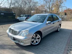 Silber Gebraucht 2006 Mercedes C180 Limousine | 4.500 € (Etwas zu teuer)