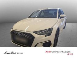 Weiß (ibisweiß) Gebraucht 2022 Audi A3 Sportback e-tron Performance Limousine | 20.870 € (Guter Preis)