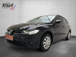 Deep black perleffekt (metallic) Gebraucht 2024 VW Polo Life Kleinwagen | 22.790 € (Teuer)