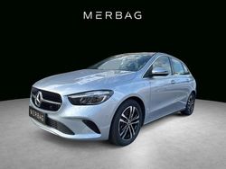Silber Gebraucht 2024 Mercedes B200 Van / Kleinbus | 32.400 € (Guter Preis)
