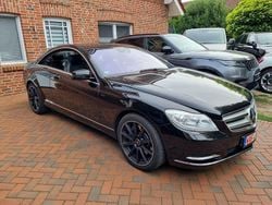 Schwarz Gebraucht 2011 Mercedes CL500 Coupé | 14.650 €