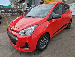 Tomato red / sol Gebraucht 2019 Hyundai i10 Kleinwagen | 8.999 € (Superpreis)