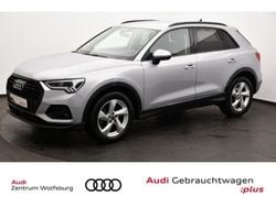 Florettsilber metallic (metallic) Gebraucht 2022 Audi Q3 Advanced SUV | 29.390 € (Guter Preis)