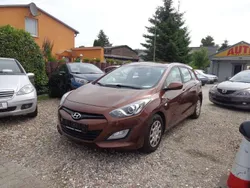 Braun Gebraucht 2014 Hyundai i30 Style Kombi | 7.450 € (Fairer Preis)
