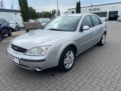 Silber Gebraucht 2002 Ford Mondeo Ghia Limousine | 1.790 € (Guter Preis)