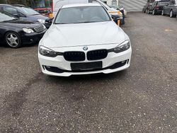 Weiß Gebraucht 2012 BMW 316 Limousine | 10.500 € (Etwas zu teuer)