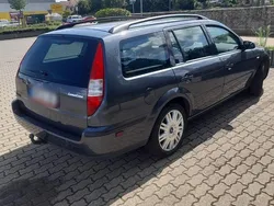 Grau Gebraucht 2003 Ford Mondeo Kombi | 2.850 € (Etwas zu teuer)